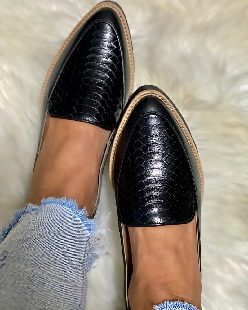 Croc Embossed Pointed Toe Flatform Loafers