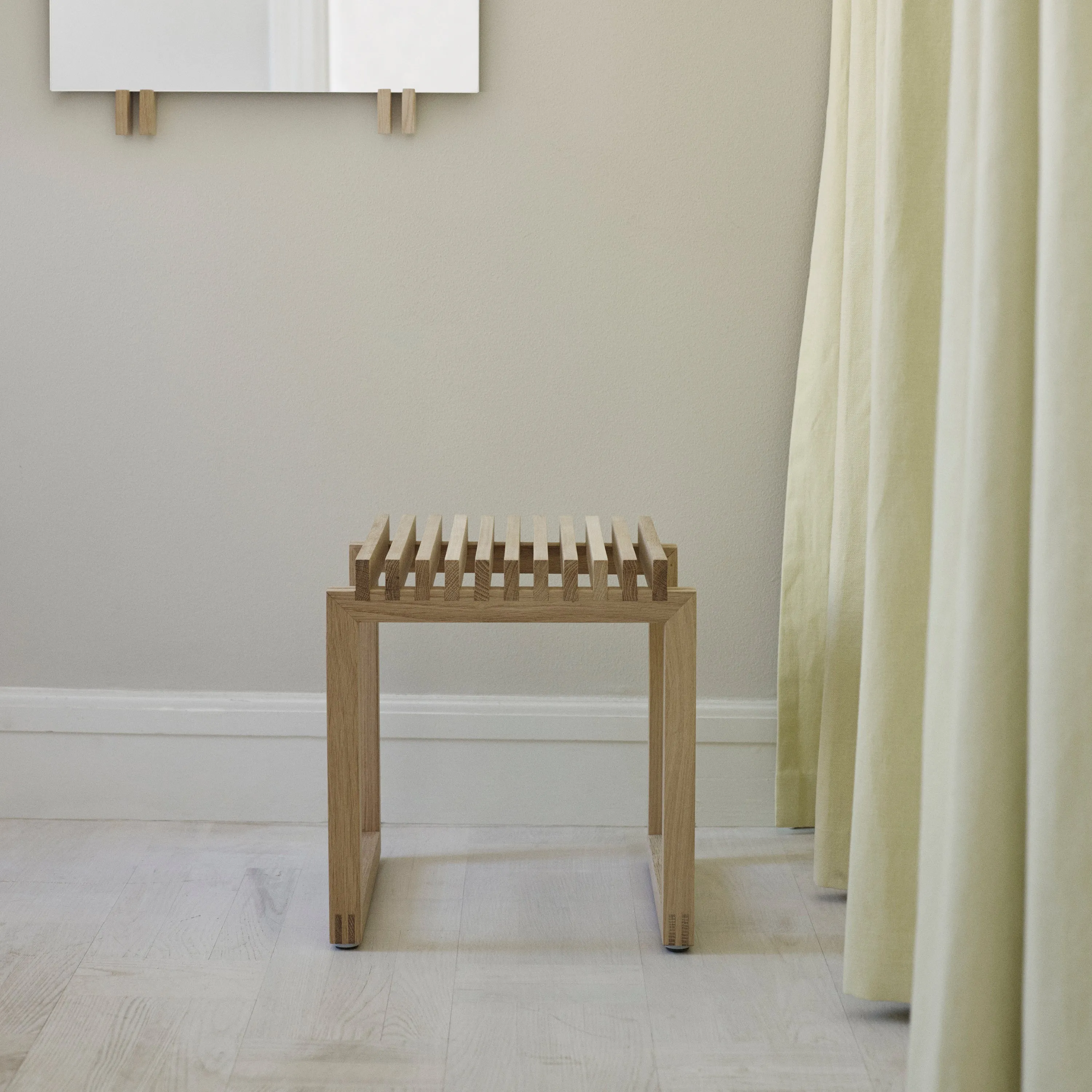 Cutter Stool