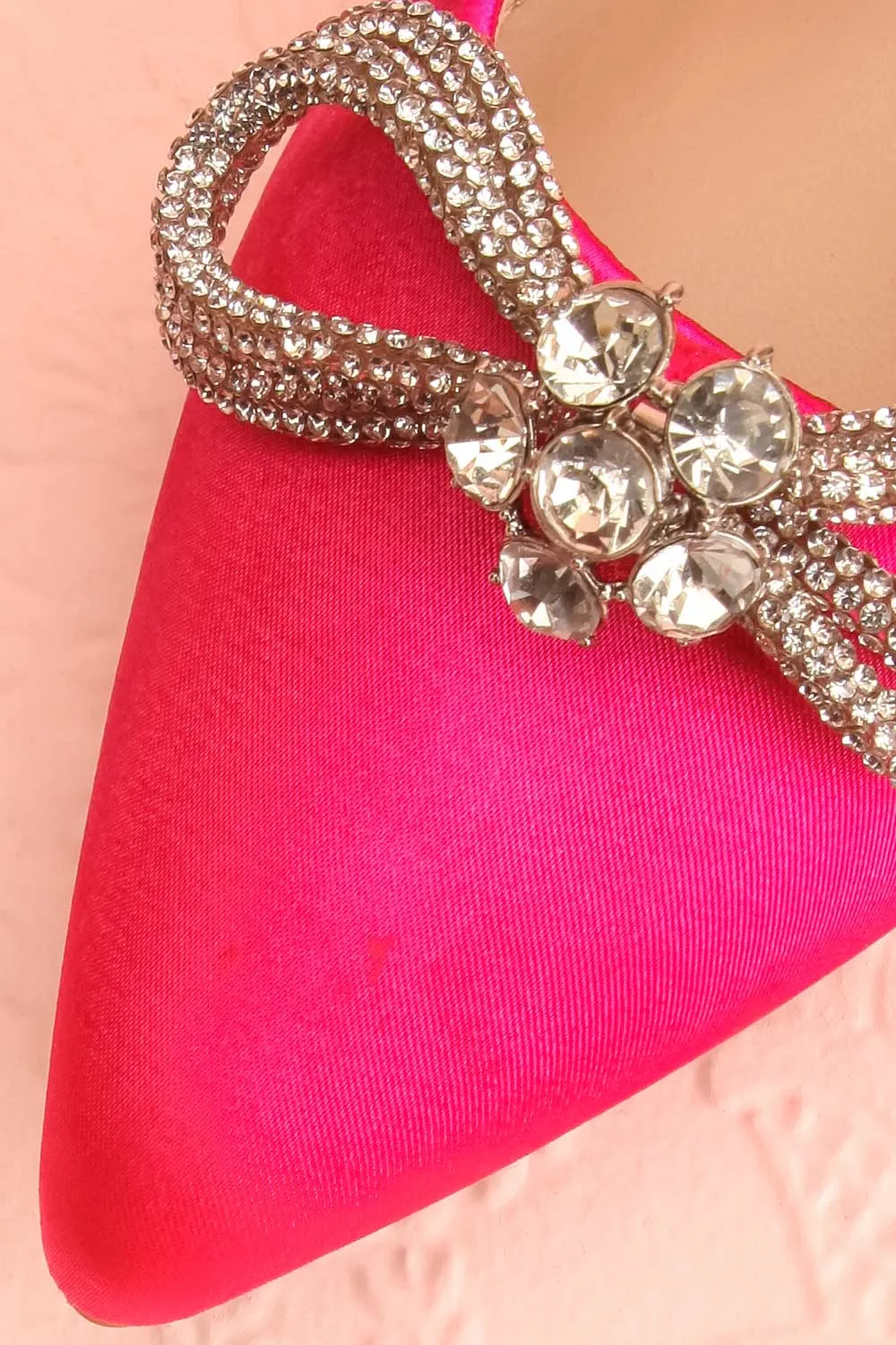 Effet Fuchsia | Satin Ballet Flats w/ Sequin Bow