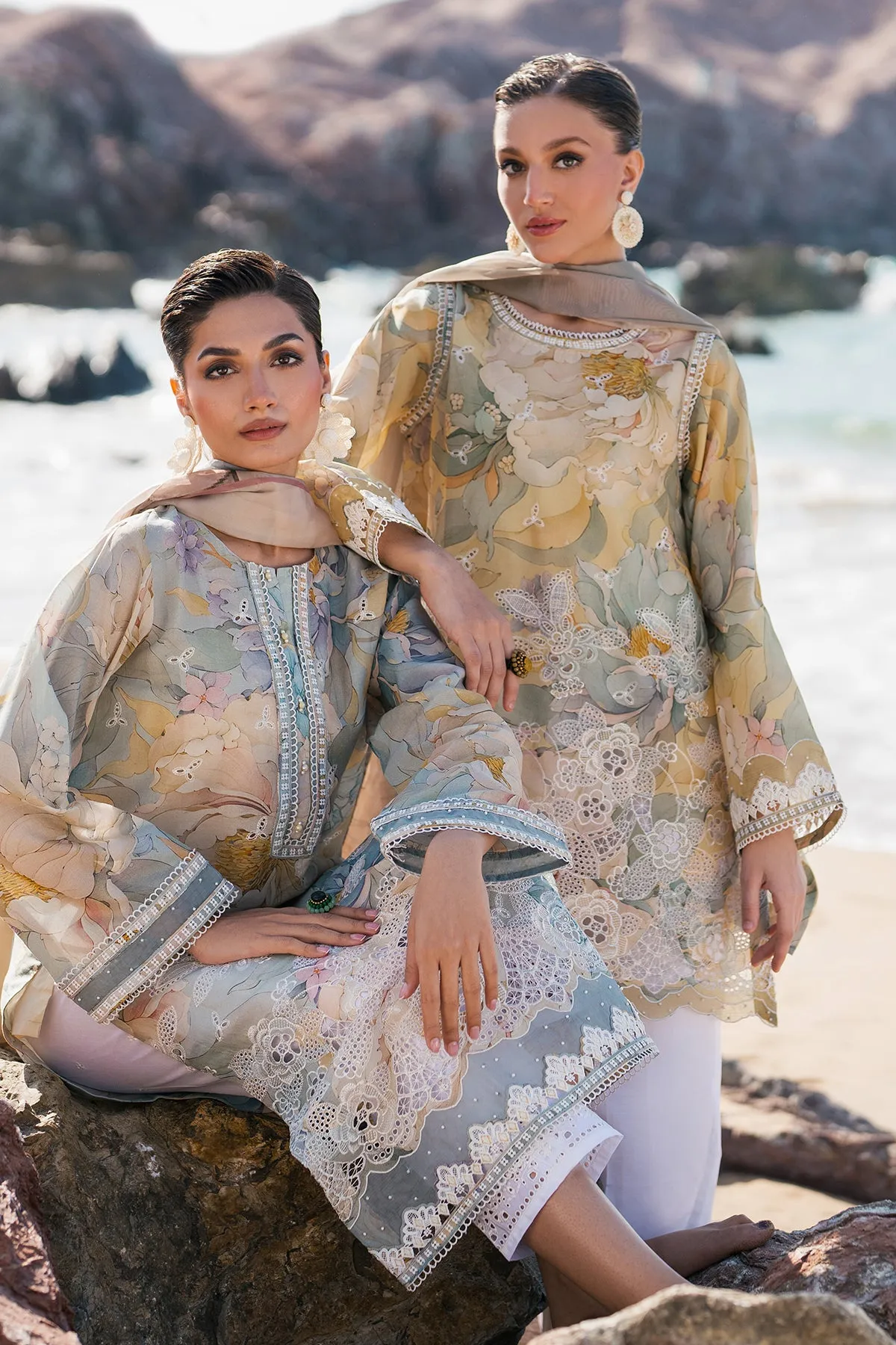 EMBROIDERED PRINTED LAWN UF-4120