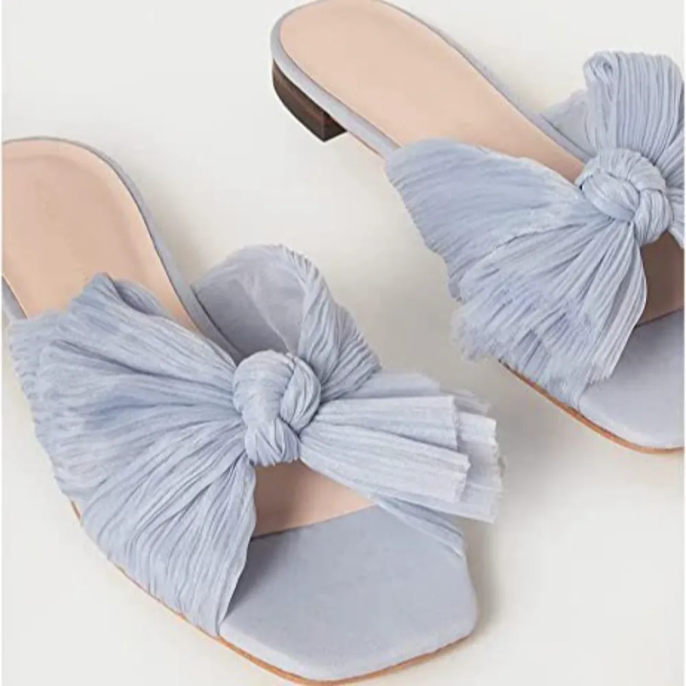 Frosted Pleated Knot Flats