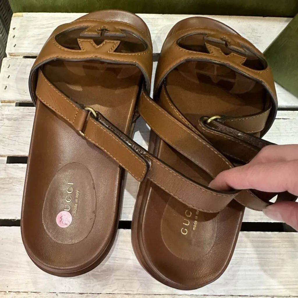 Gucci Cosmos Softy Sandals - Size 40.5