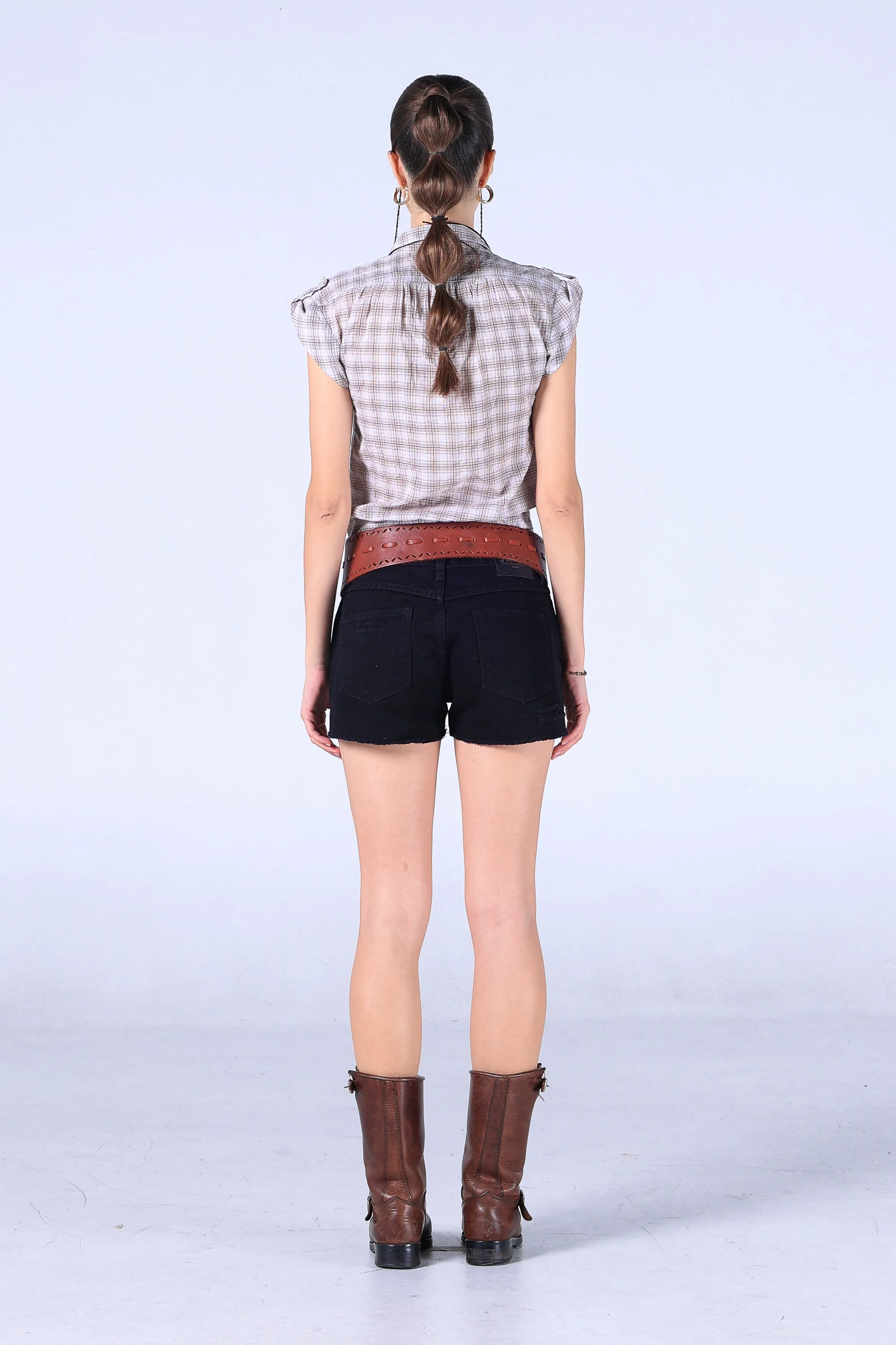 Jack Russel - Women Shorts Jeans - Handwerk JF-SH/BK Black Mid Waisted
