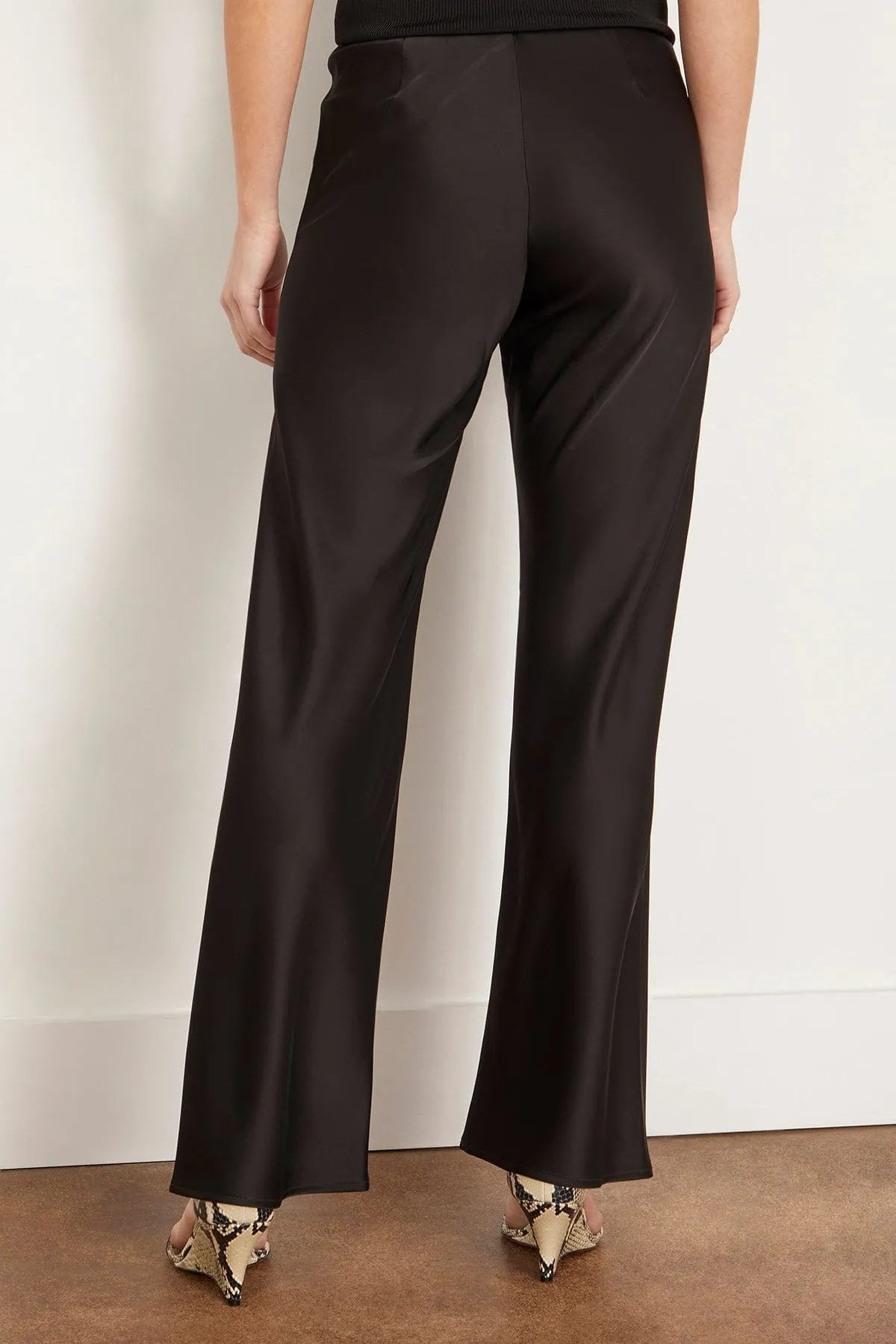 Myrna Pant in Black