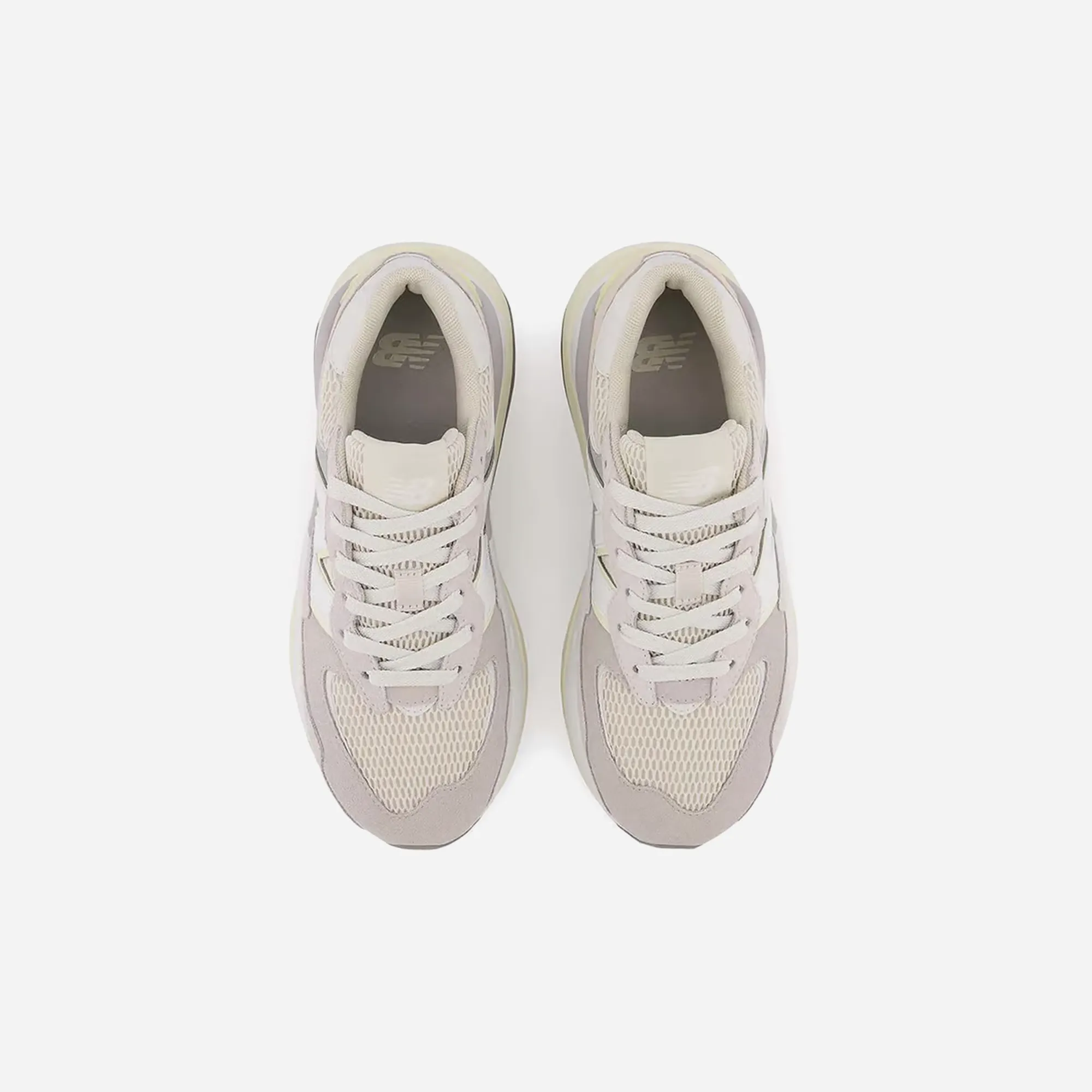 New Balance W5740SGC Moonbeam Sneakers WMNS