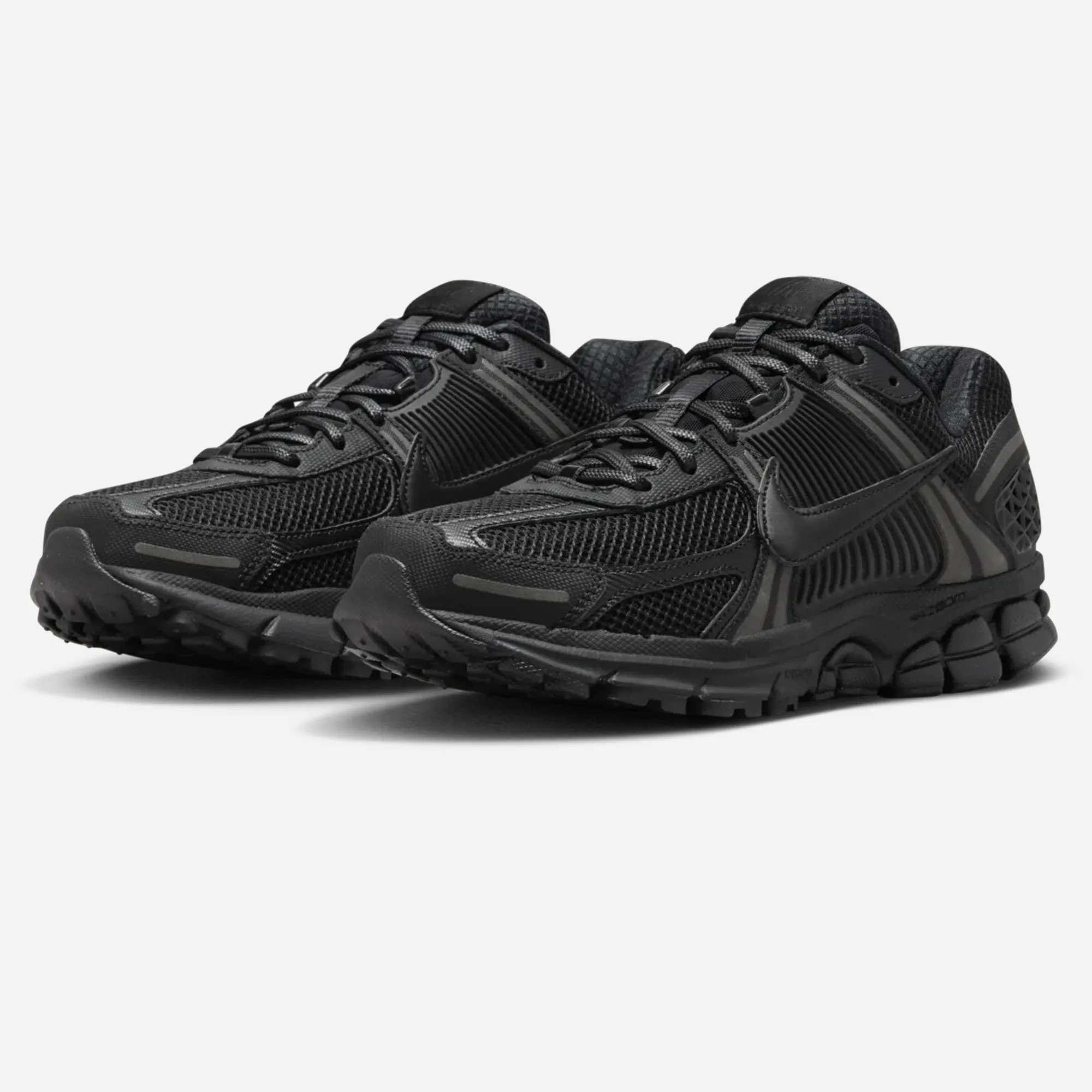Nike Zoom Vomero 5 Triple Black