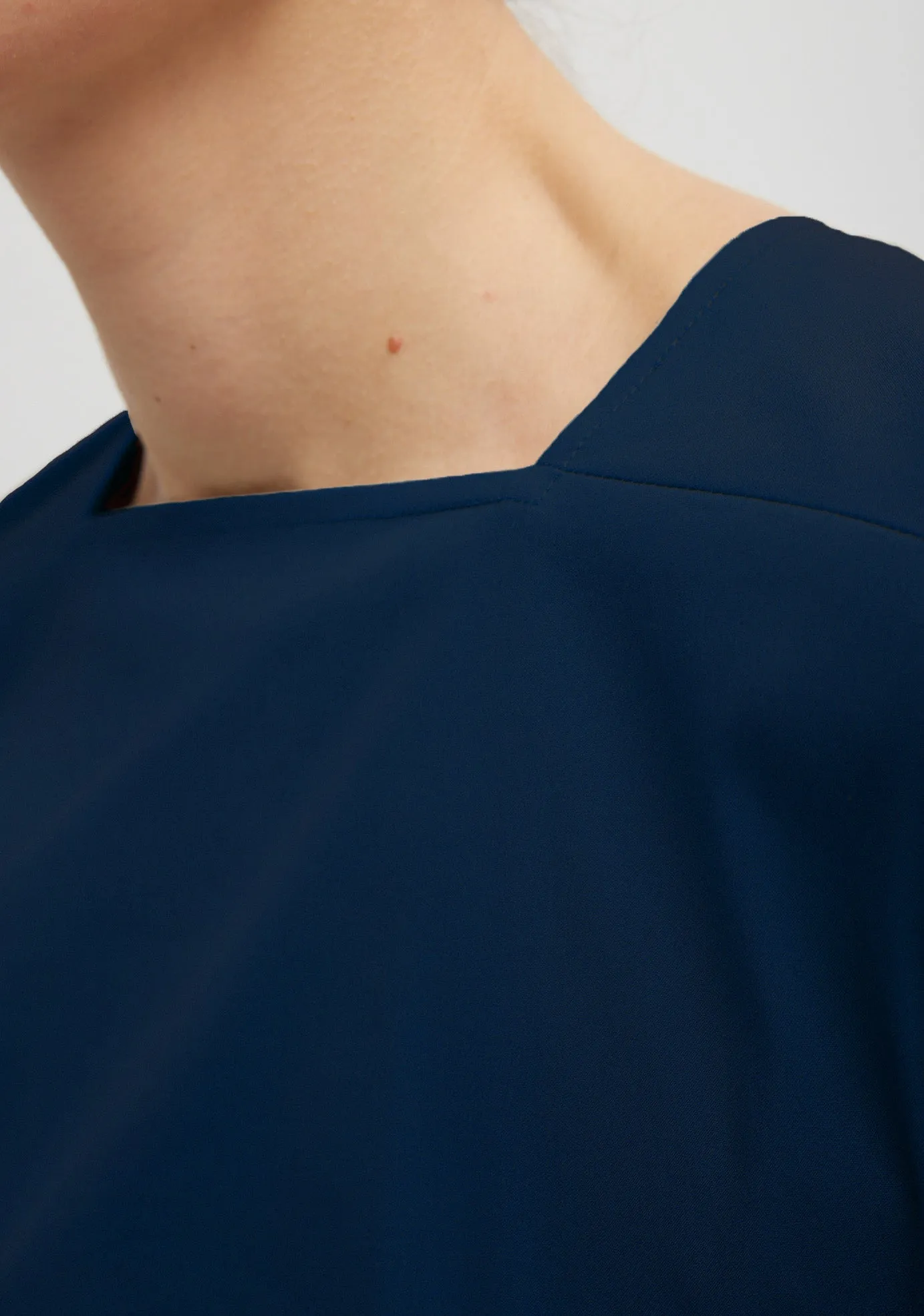 Stretch Cotton Nylon Square Neck Slim Circular Sleeve Top
