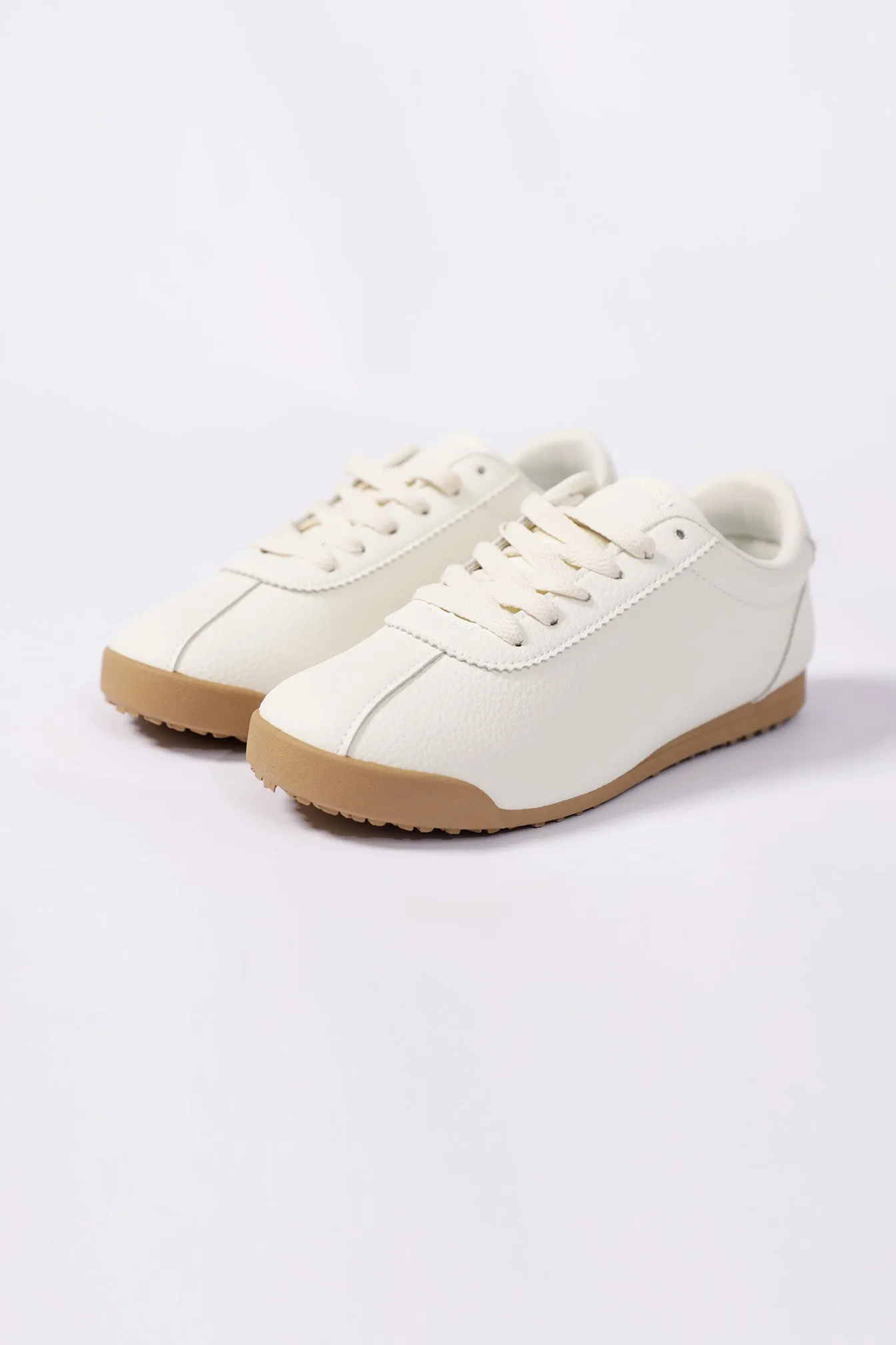 TENNIS SNEAKERS