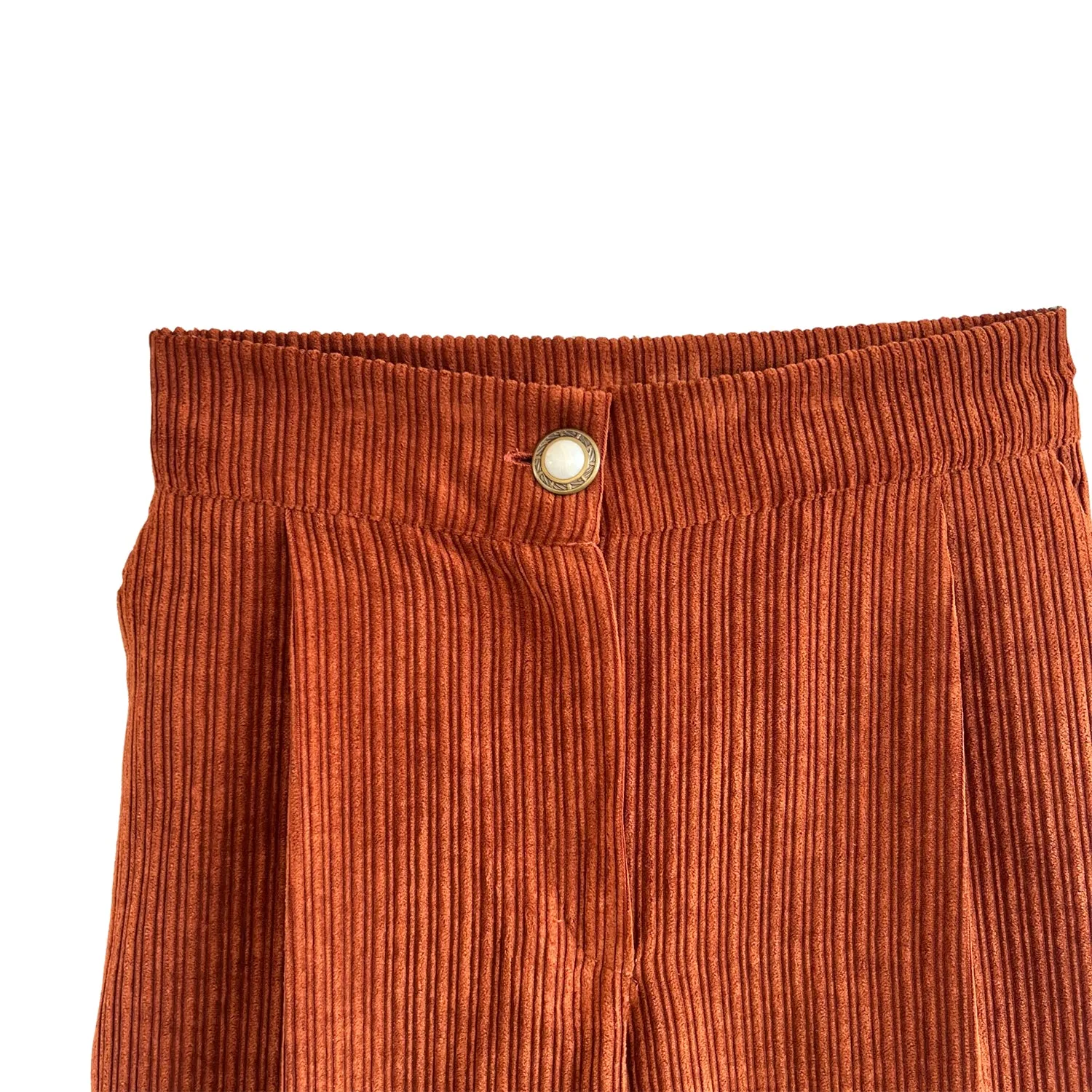 Wide-Leg Pants in Brown Corduroy