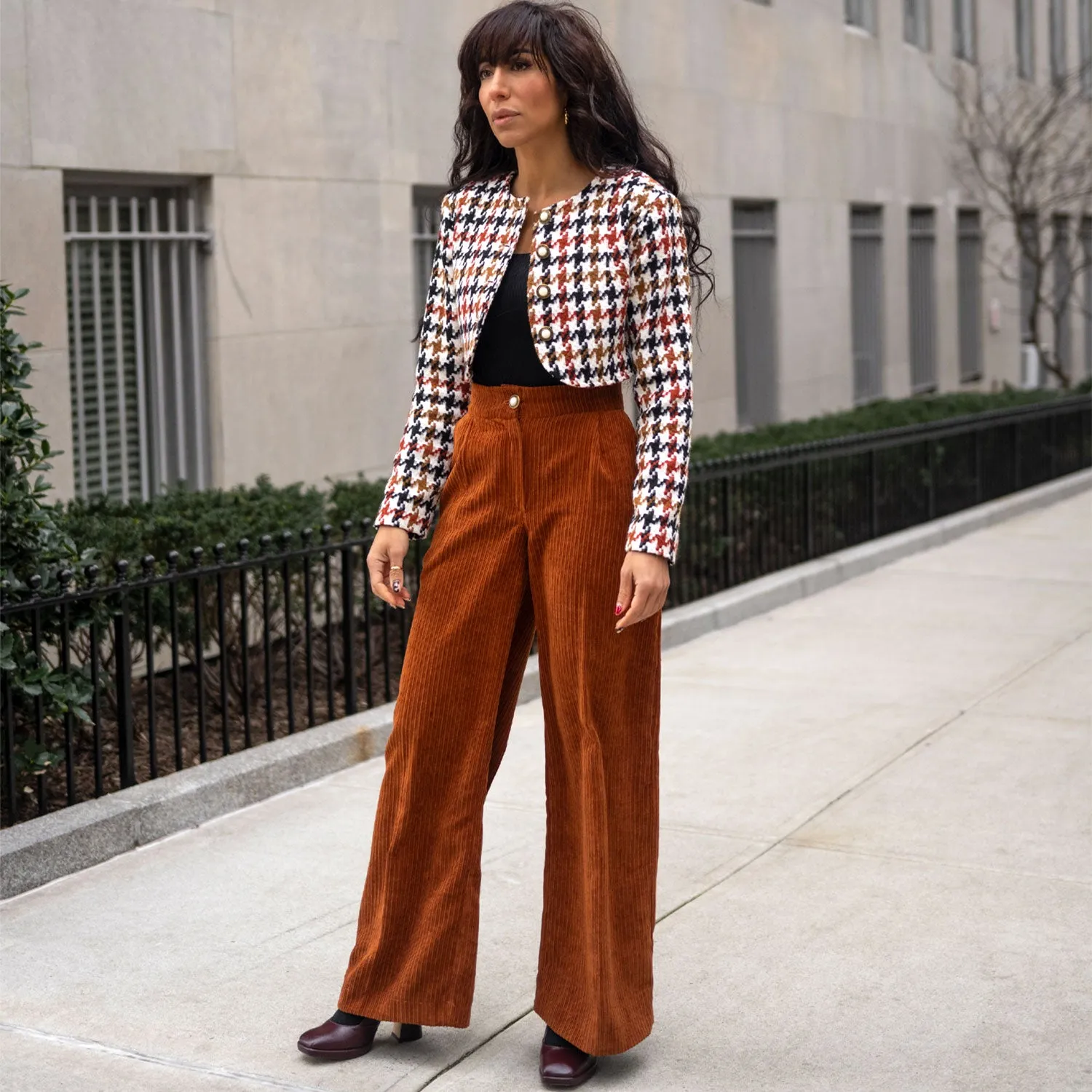 Wide-Leg Pants in Brown Corduroy