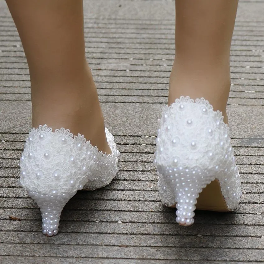 Women's white floral lace wedding pumps