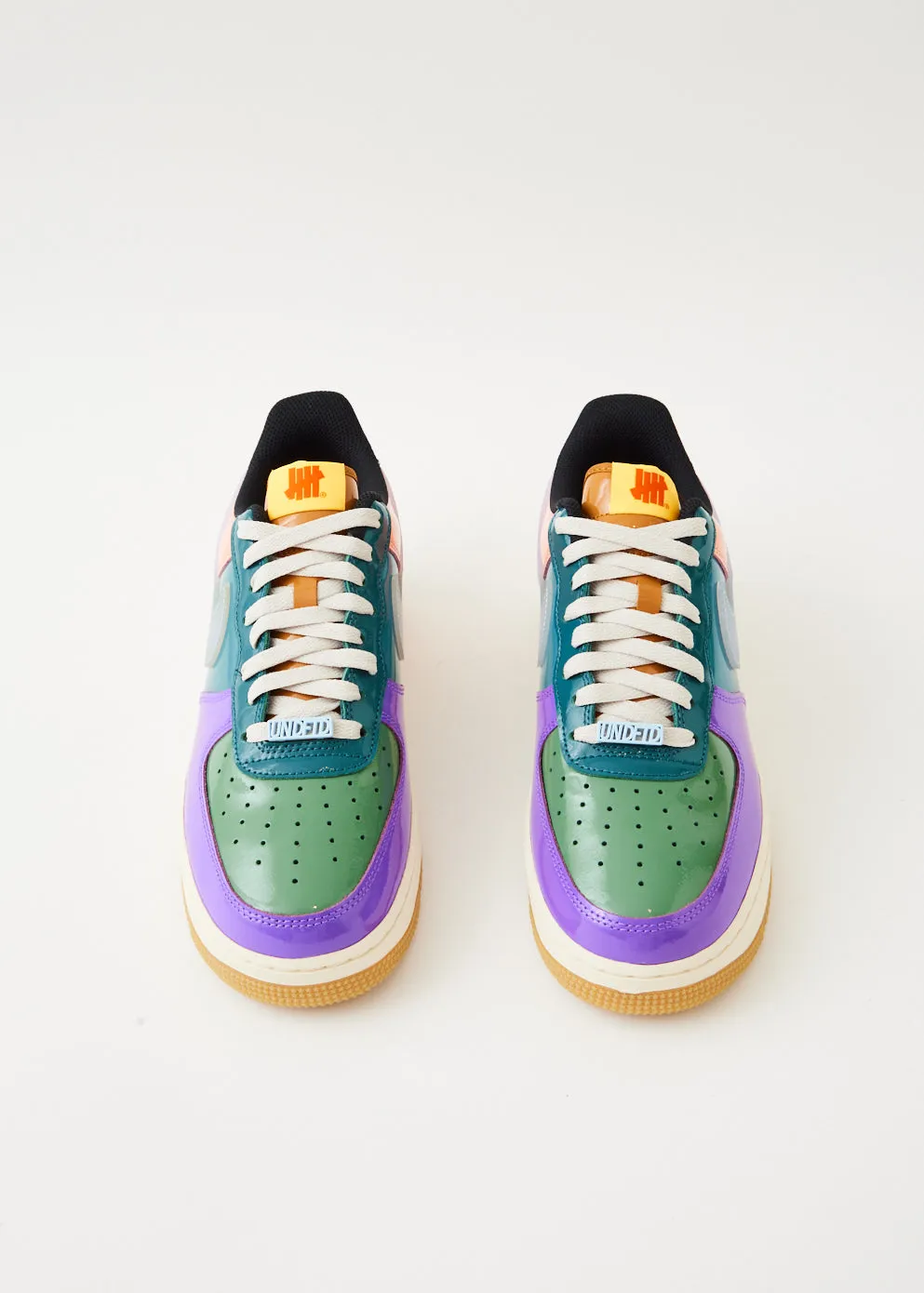 x UNDEFEATED Air Force 1 Low Sneakers