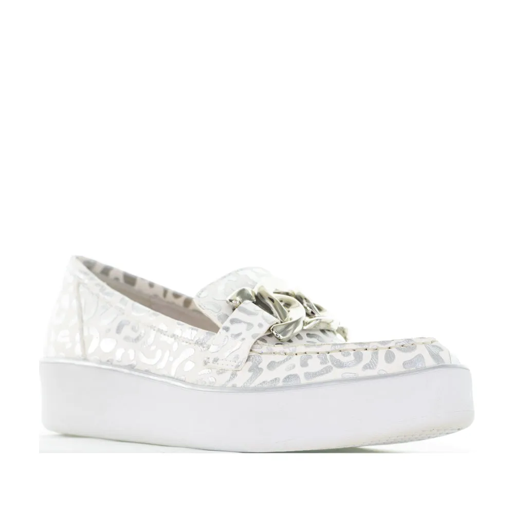 ZIERA ZURINA WHITE SILVER LEOPARD